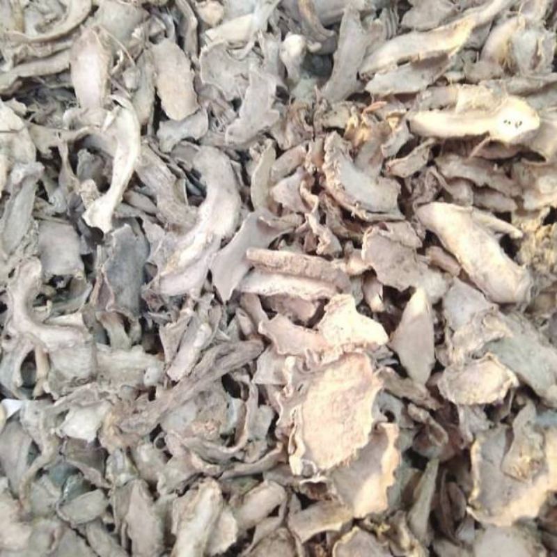 

Kunyit putih kering iris