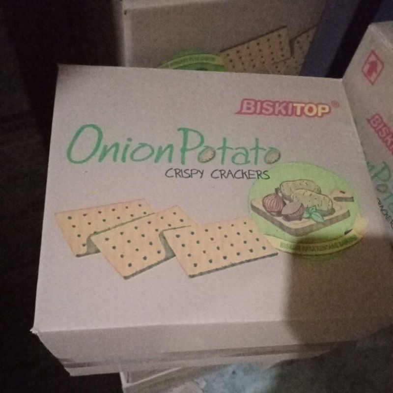 

onion potato (24pcs)