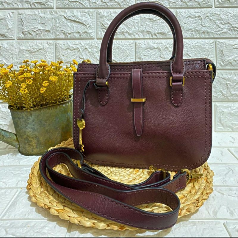 Authentic Fossil Bag Ryder Mini Fig (Maroon)