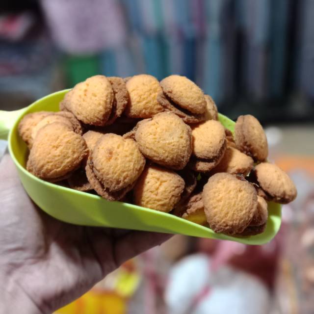 

Kue Nastar love ,nanas Hati 500g.