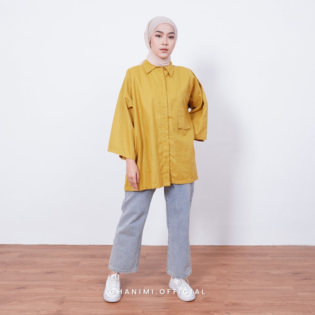 Ghanimi - Laura Shirt / Kemeja Linen Oversized / kemeja polos / kemeja katun / kemeja kerja / kemeja timeless / kemeja oversized / kemeja casual / atasan kerja / baju kerja / atasan polos / atasan oversized / baju oversized