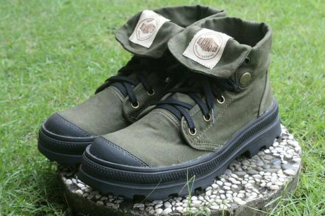 SEPATU GUNUNG BLACKMASTER MICKROTECH