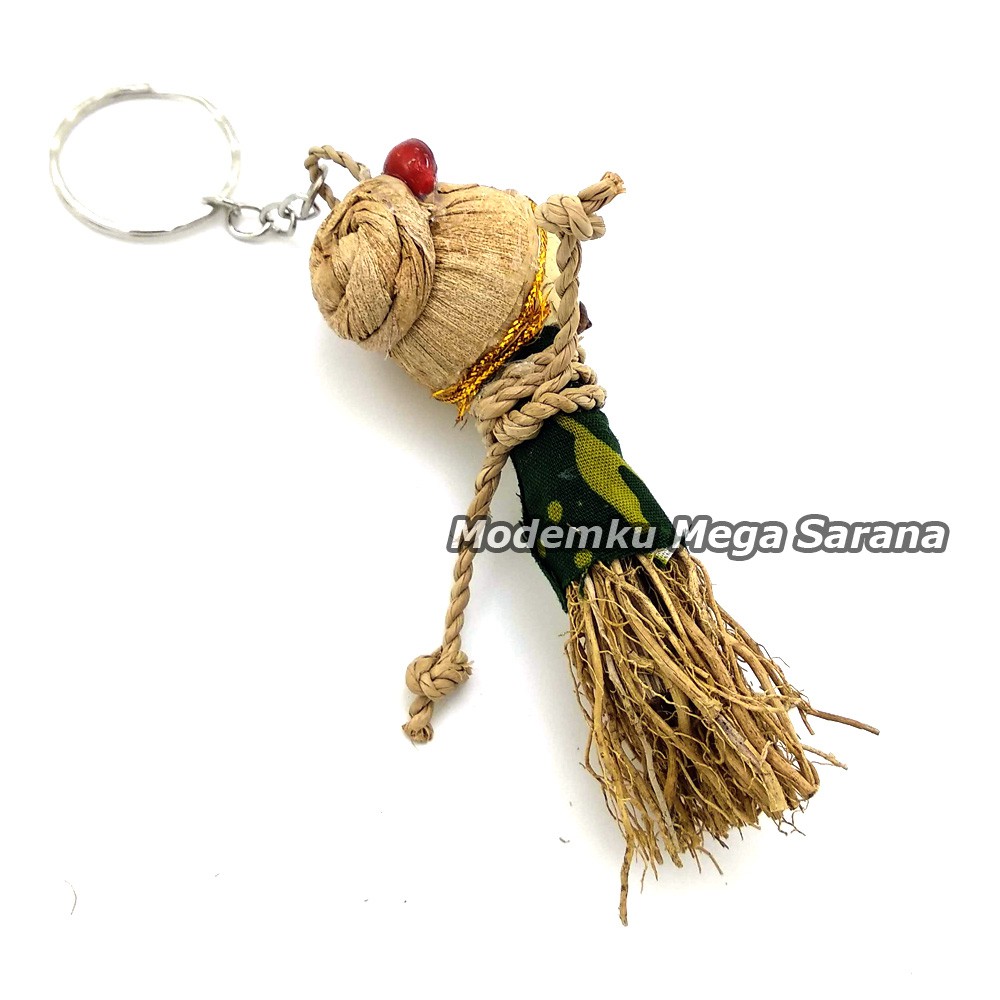 [Paket 1 kodi isi 20pcs] Souvenir Gantungan Kunci Boneka Akar Wangi