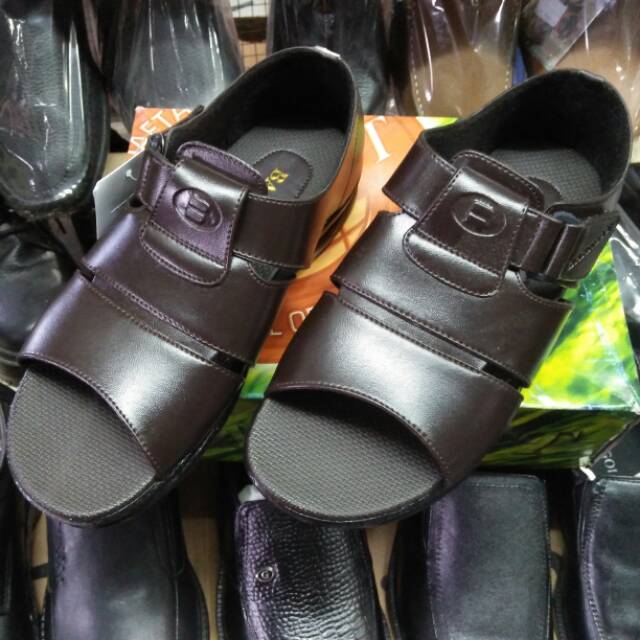 Sandal sepatu merk Barnet original