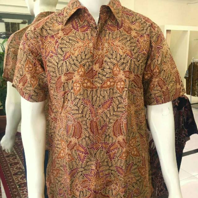 Batik Danar Hadi