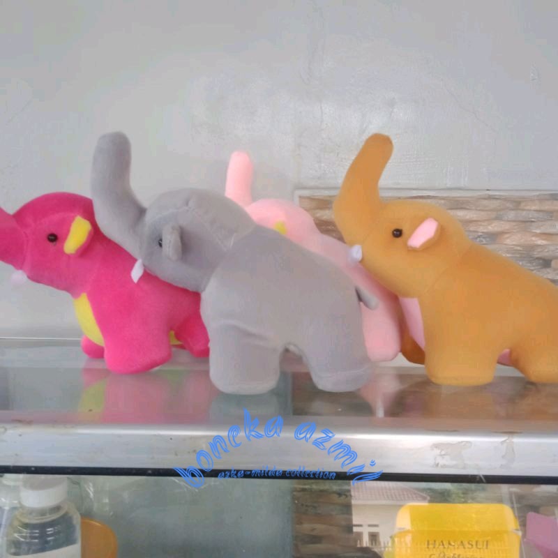 Boneka gajah mini size s ukuran 20 cm