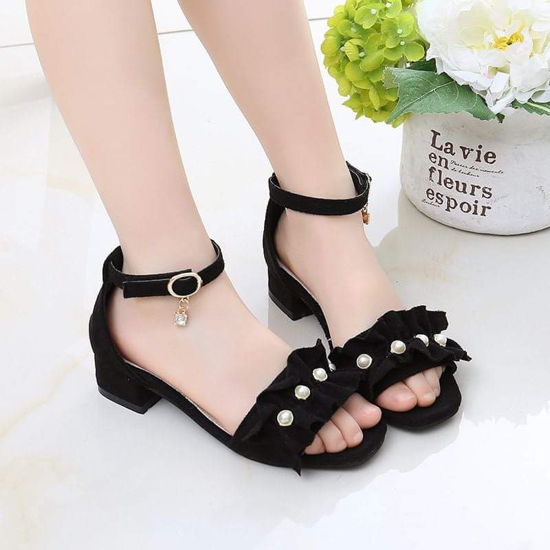 Sepatu High Heels Anak Perempuan Kategori IV