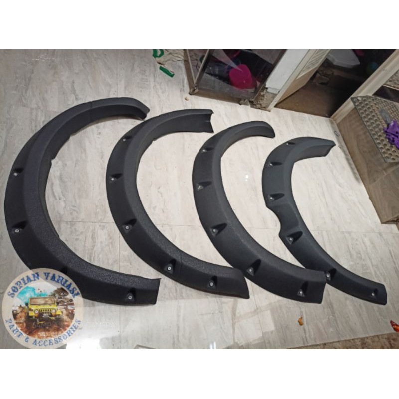 OverFender Mitsubishi triton dabel kabin model lebar