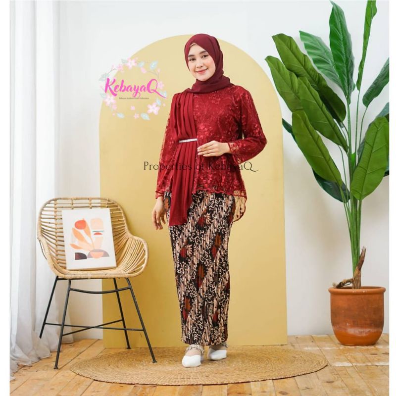 SETELAN AURORA SELENDANG LILAC/LAVENDER /KEBAYA WARNA UNGU-6