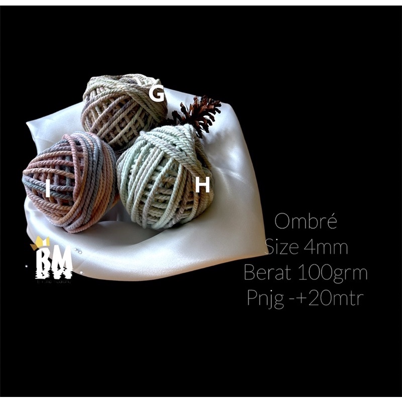 Benang warna ombré 4mm 100grm