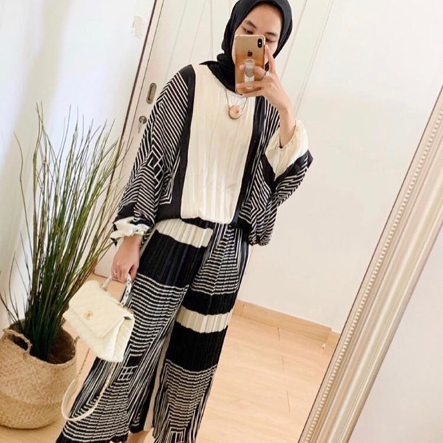 Set plisket iymel bangkok