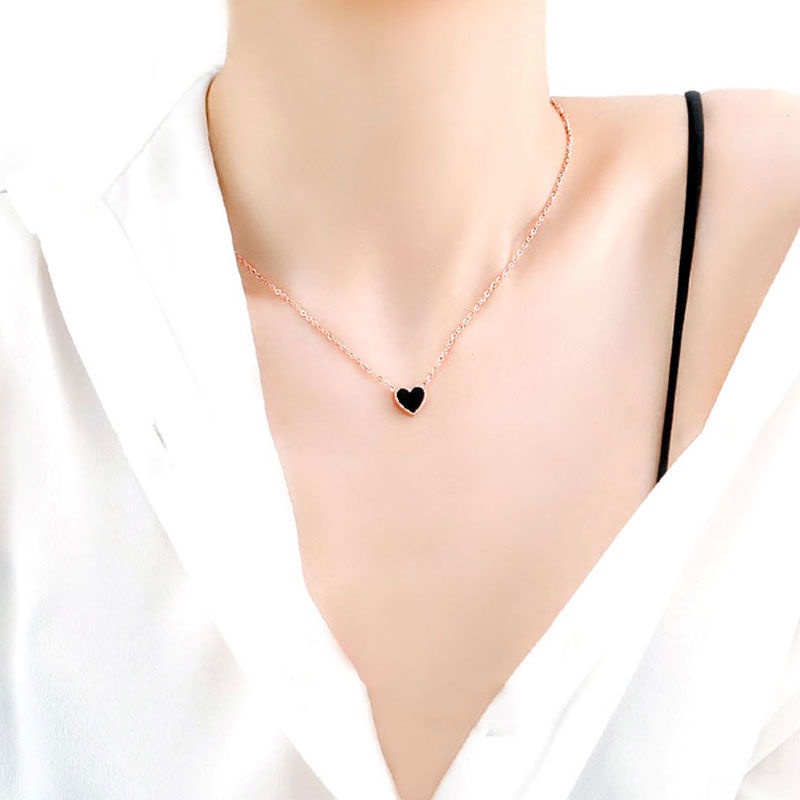 kalung titanium anti karat Wanita Hitam Merah Dua Sisi simple Hati Liontin necklace Aksesoris Korea