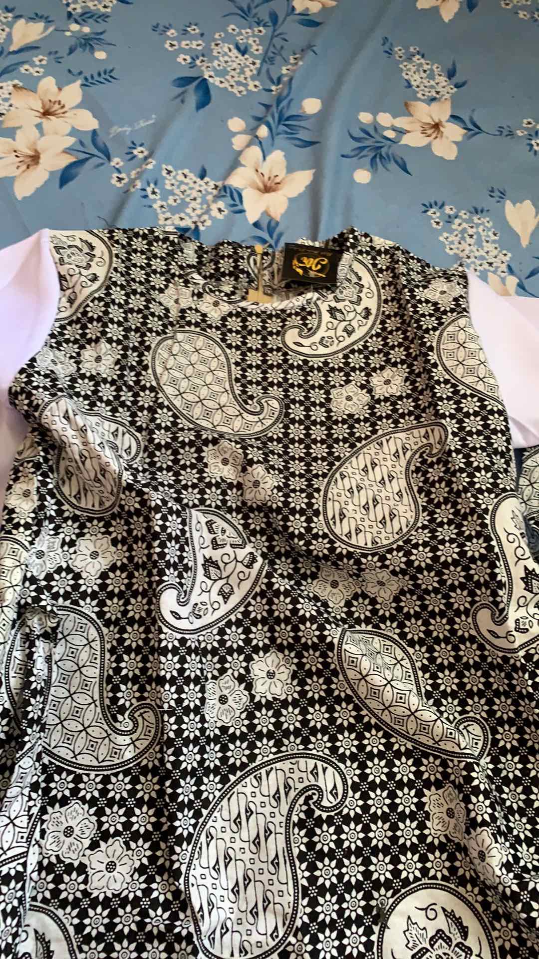 Atasan Batik Dolby Dolbi Dobby Doby Tenun Sutra Tulis Halus Katun Atbm Baron ,sarombit Atasan