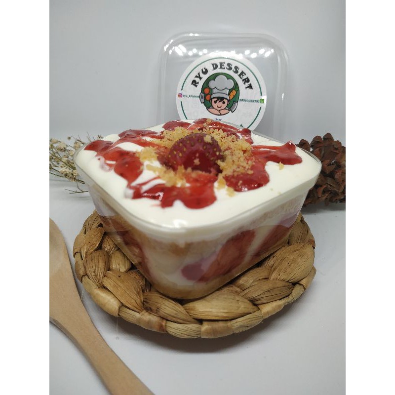 

dessert box (ryu dessert) "personal size