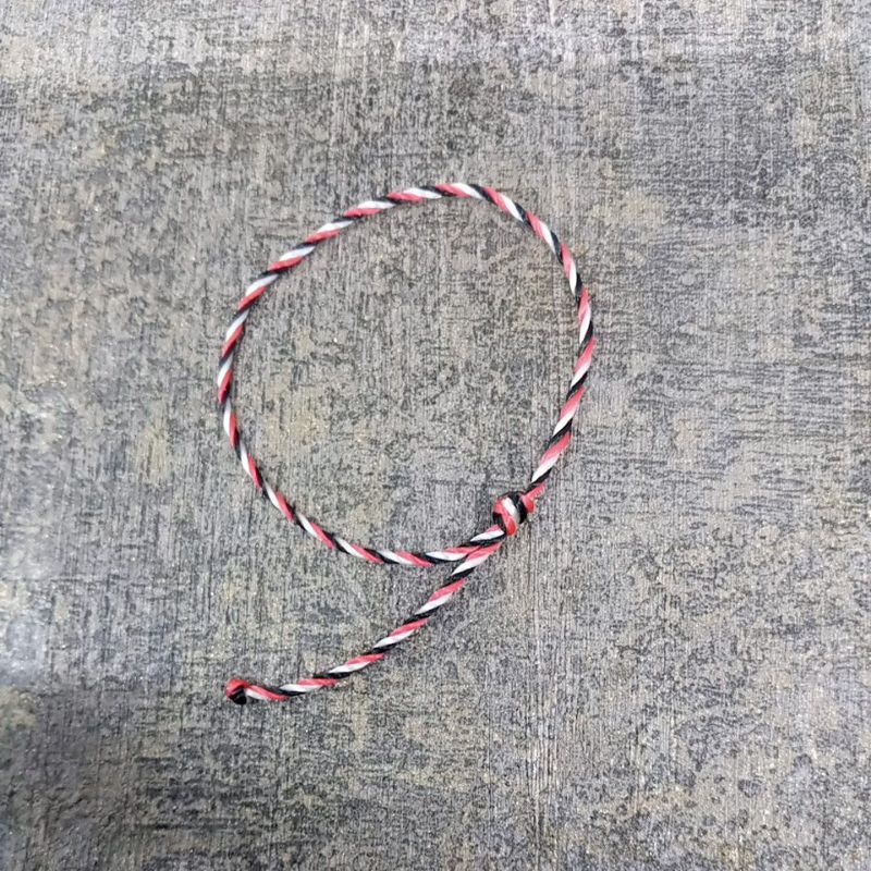 Gelang Tridathu Tarik Ulur 0,8Mm