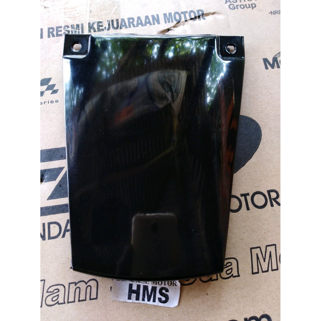 Narita - Cover Stop Tutup Sambungan Body Belakang F1ZR FIZR / Vega R Lama Hitam