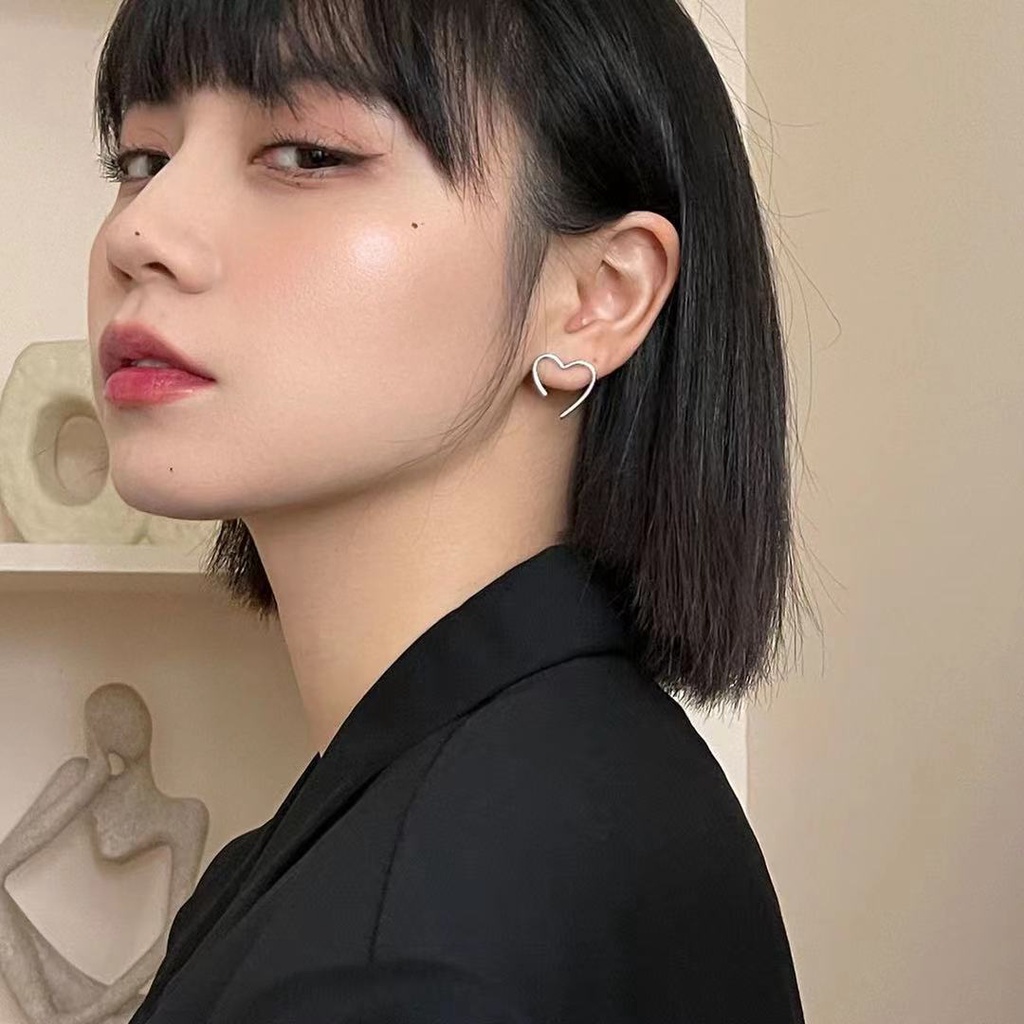 Anting S925 Silver Bentuk Hati Gaya Korea Untuk Wanita