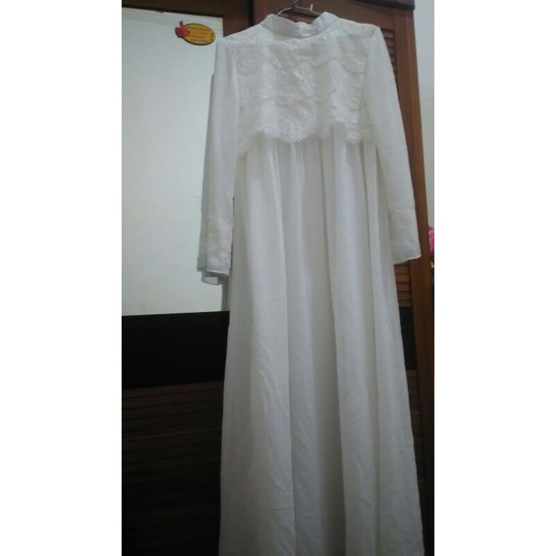 Annisa dress white size M (Preloved) Gamis Matahari Dept.Store