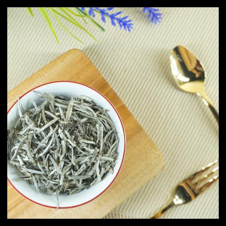 

Diskon White Tea Silver Needle/ Teh Putih 50Gr