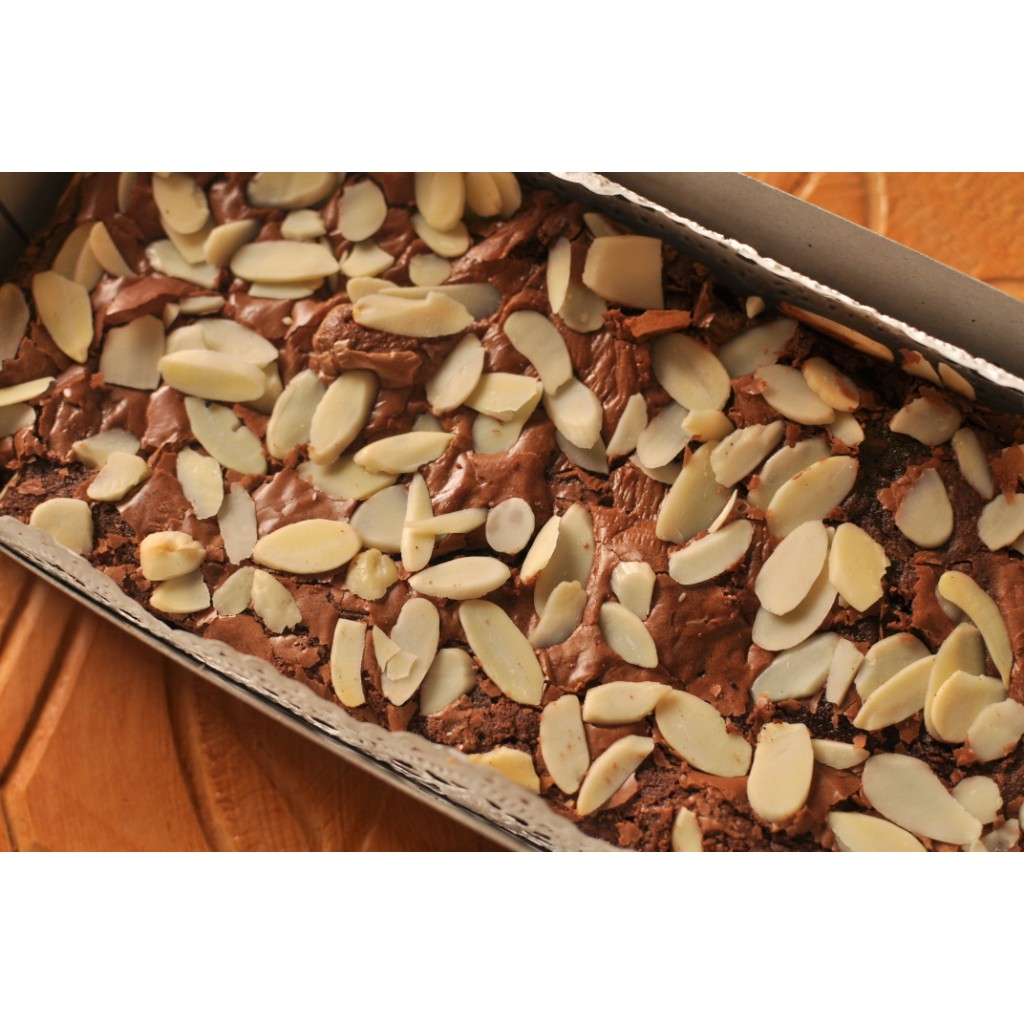 

ALMOND Brownies