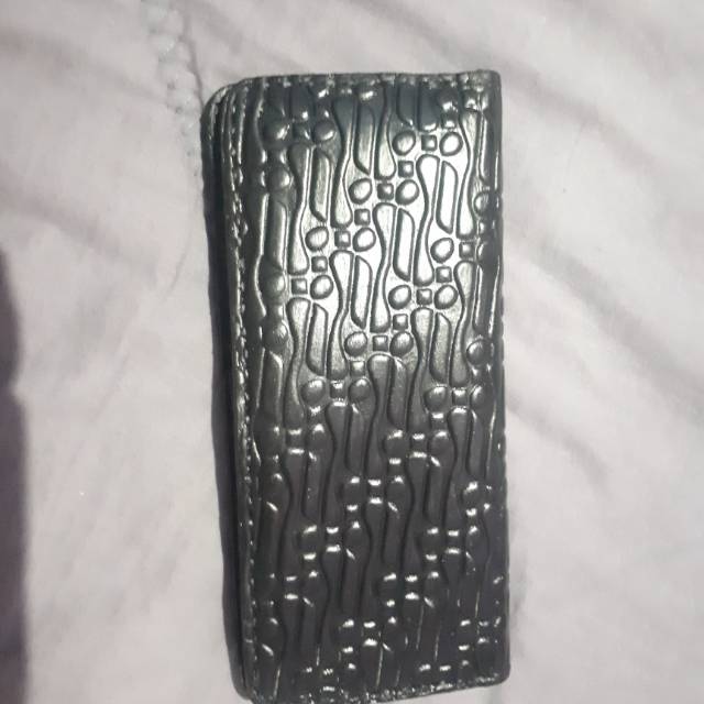 Bifold berliano hitam.parang