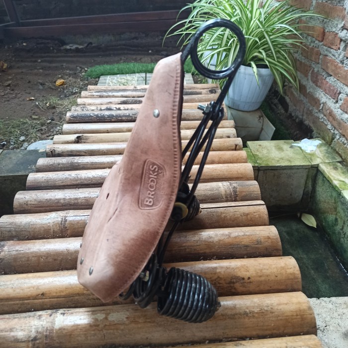 SEDEL KULIT ONTHEL - SEDEL SEPEDA ONTHEL - SADLE GELUNG SEPEDA JADUL