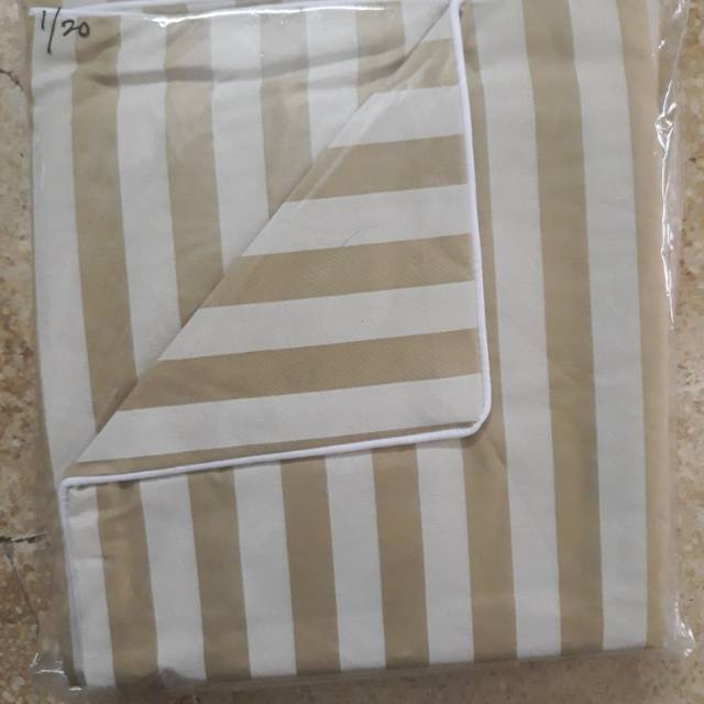 Sprei Bintang Agung Salur Coklat Berbagai Ukuran