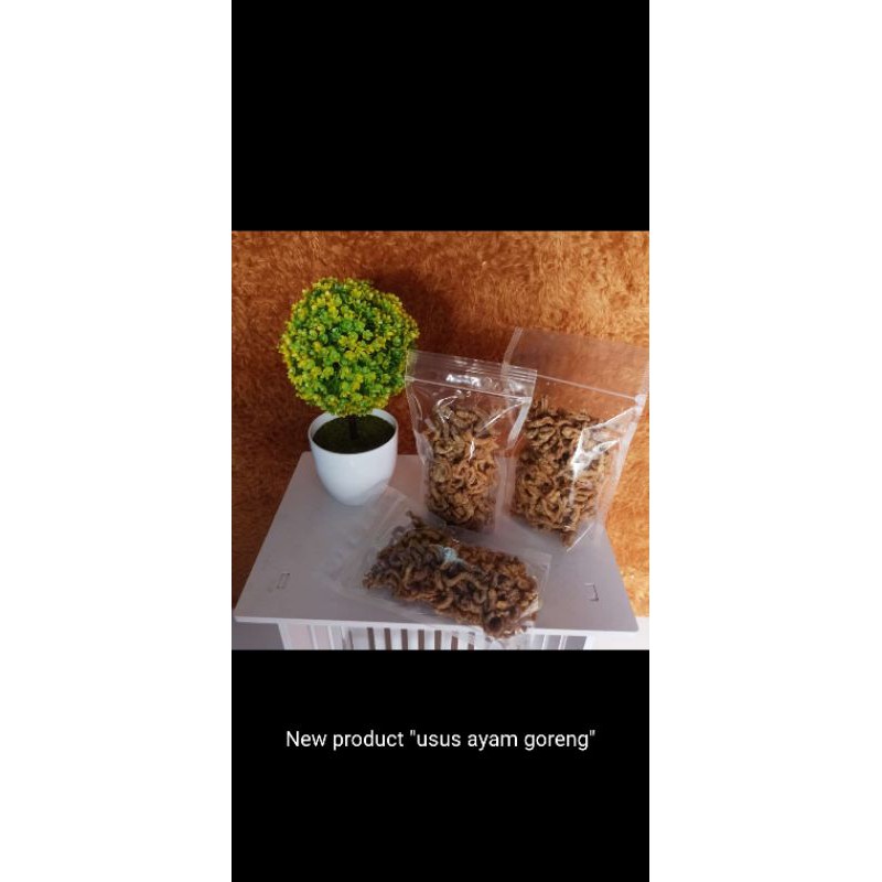 

keripik usus "Nyemil" by ibu suwarsi