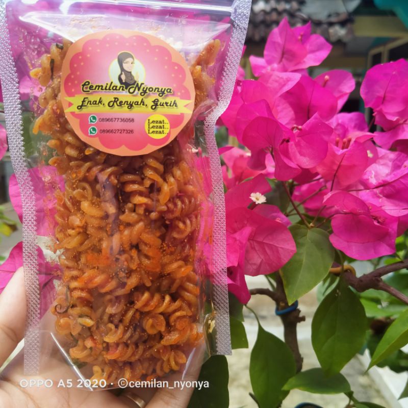 

cemilan_nyonya_makaroni_spiral
