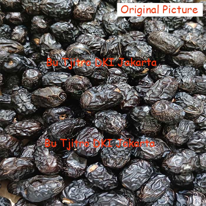 Kurma Ajwa / Kurma Nabi 1 KG Asli Madinah Super Premium Quality