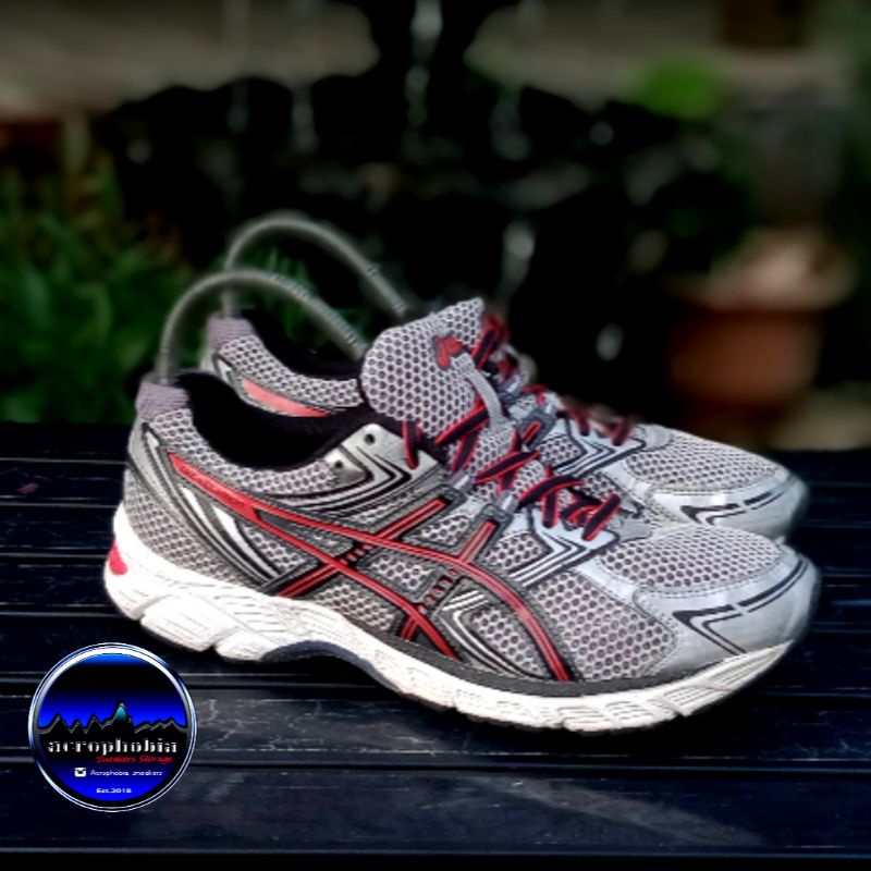 sepatu mizuno original bekas 41