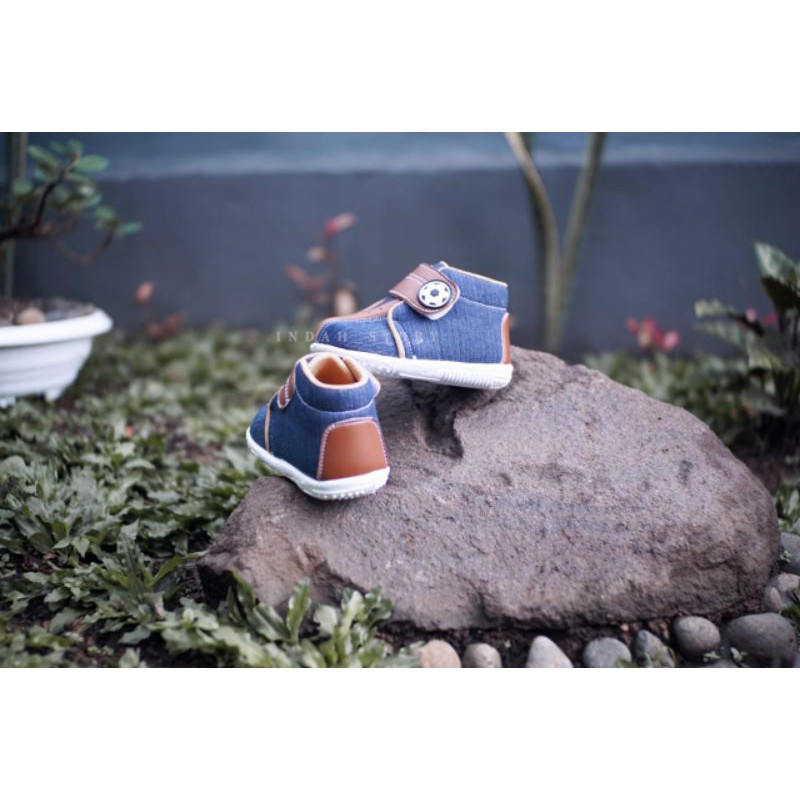 SEPATU BOOT ANAK COWOK/CEWEK USIA 6BULAN-3TAHUN