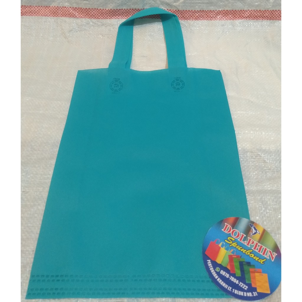 

Goodie Bag model Tali / Handle uk 25x35x8 / tas spunbond / tas kain