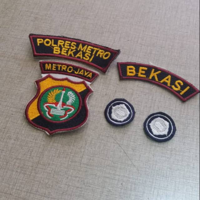 Atribut bordiran untuk satpam security