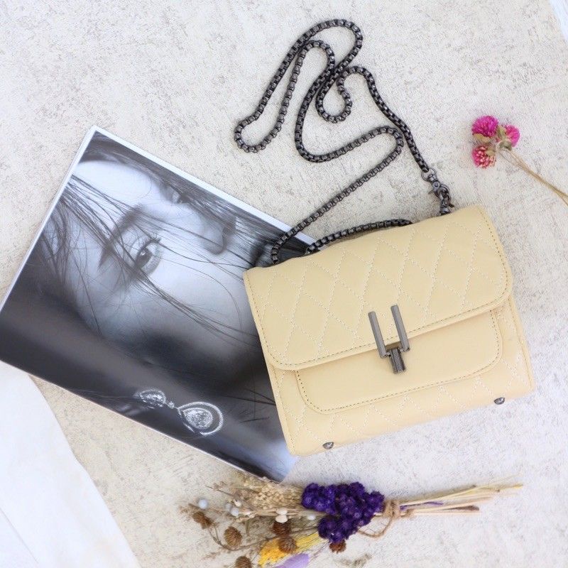 tas wanita tali rantai/tali rantai/tas wanita bagus/tas selempang wanita