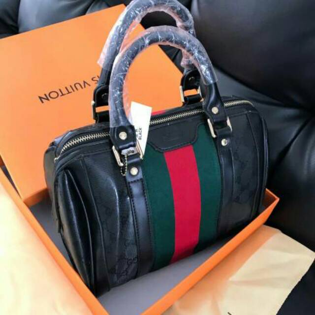 

Gucci boston leather & laminating