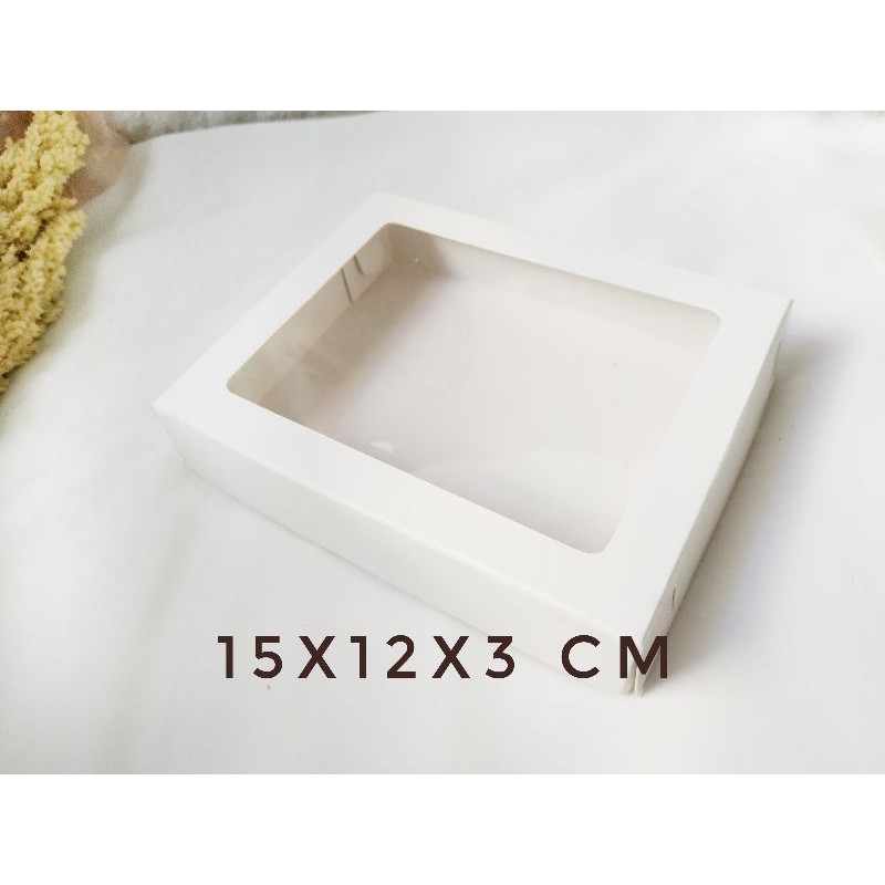 

kemasan serbaguna isi 12 pcs box souvernir