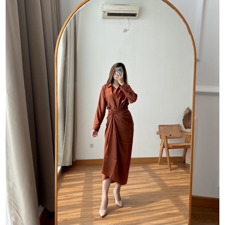 LUXETO - Aruna Set Dress | Premium Satin set | Dress Satin | Wrap Skirt Satin | Rok wrap lilit satin