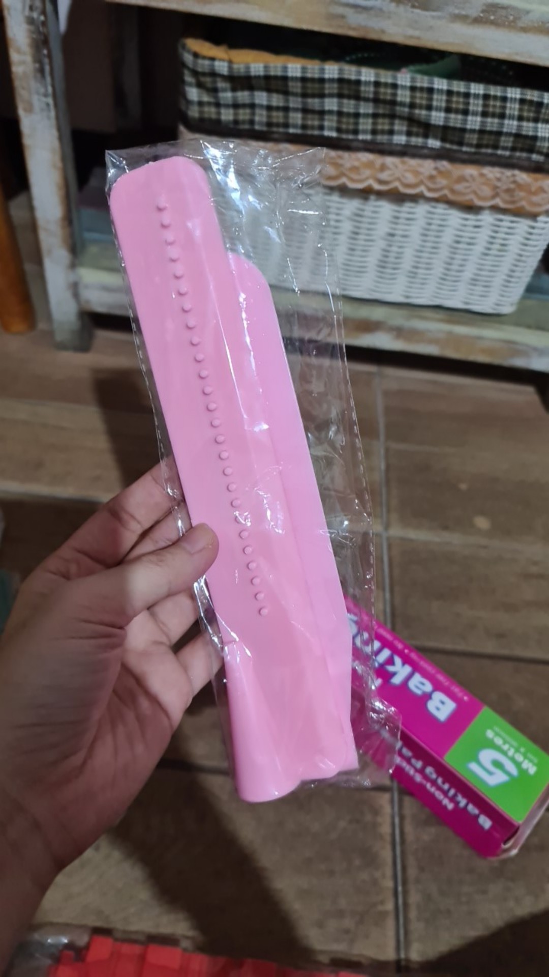 Cake Scrapper Penghalus Buttercream  Cake Adjustable Alat Dekorasi Kue Tart Alat Hias Cream Kue