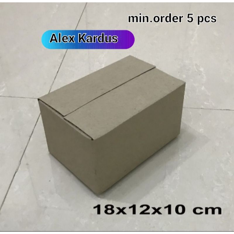 

Kardus / box / uk.18x12x10 cm / karton packing polos baru ST