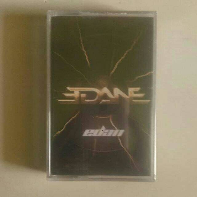 Kaset pita edane - edan