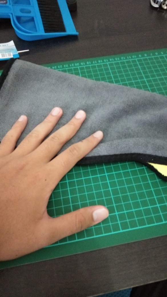 Lap Mobil Microfiber Lembut Tebal Anti Lecet Serbaguna 2 Warna Ukuran 30x30 Cm