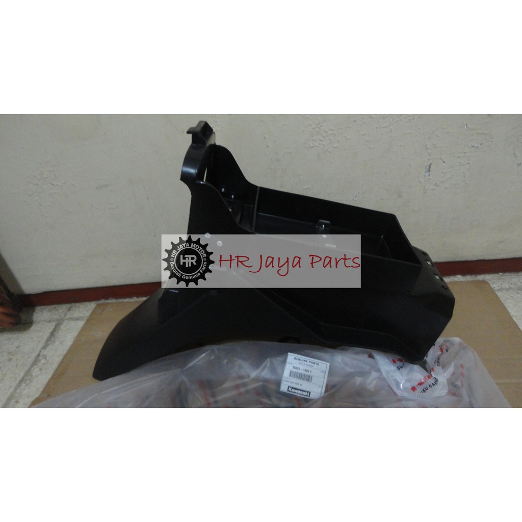 Spakbor Slebor Belakang Kawasaki Ninja 150 RR Lama Old 35022-1325