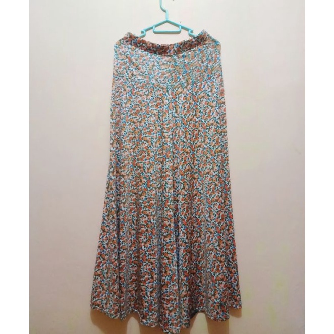 ROK PANJANG MOTIF BUNGA-BUNGA ORANGE