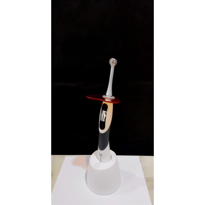 DENTAL LIGHT CURE A-CURE PLUS