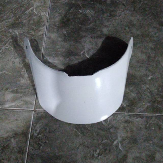 Pet gl series repro bahan plastik cocok buat helm kamu yg belum ada petnya,