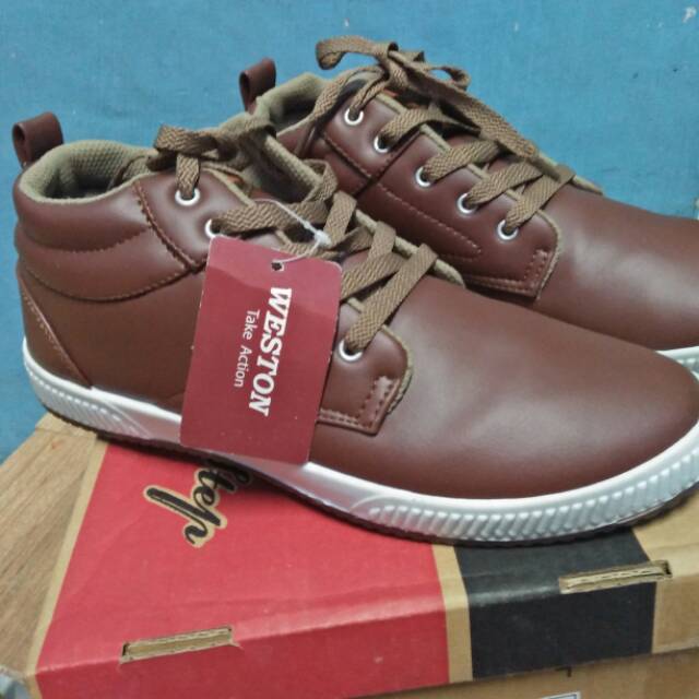 Sepatu weston
