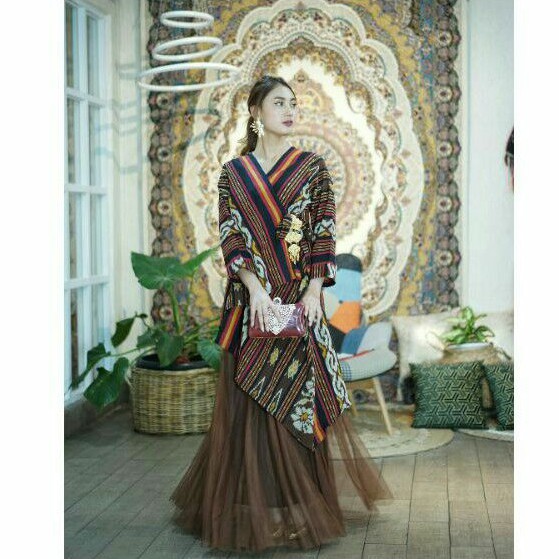 SETELAN TENUN  & ROK TUTU