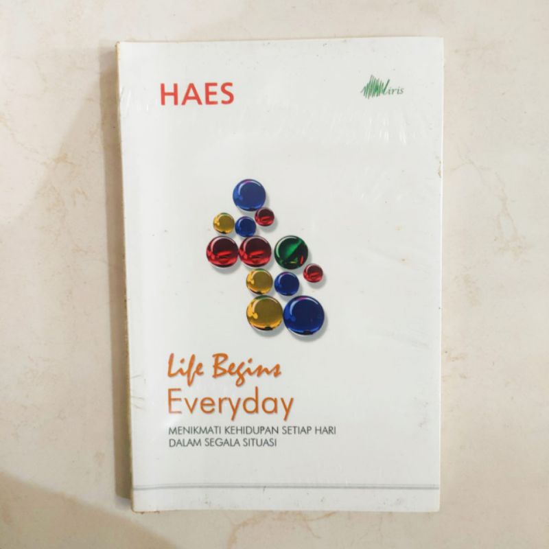 OBRAL BUKU MOTIVASI / PENGEMBANGAN DIRI / INSPIRASI / EVERY MOMENT COUNTS / INSPIRATION FOR WOMAN / PERCAYA DIRI ITU DI PRAKTEK IN / MARKETING ITU DI PRAKTEK IN / ORIGINAL 2c 2e-Life Begins Everyday
