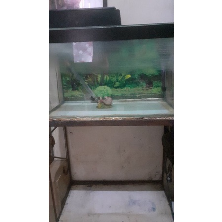 Jual AQUARIUM DAN BESI TATAKAN 2 TINGKAT SECOND | Shopee Indonesia